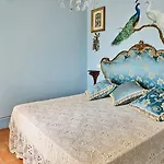 Ribosto Βίλα *